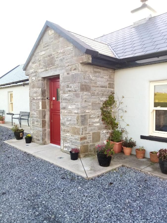 Liams Cottage Between Doolin And Lisdoonvarna Exterior photo